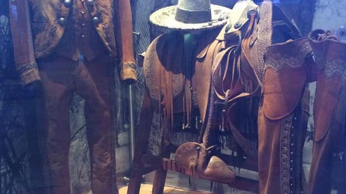 ¿Te vas a vestir de Charro?