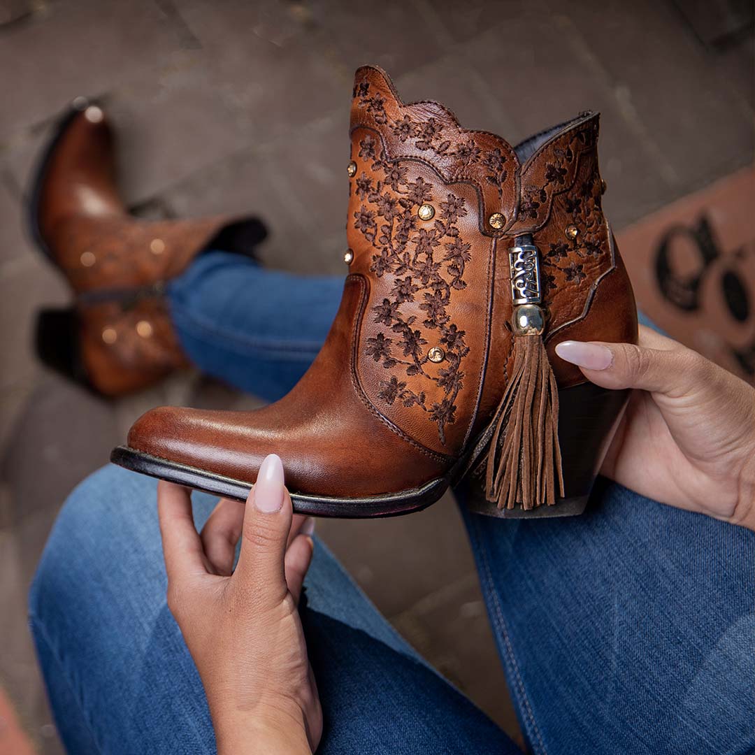 Productos Vaqueros Para Mujer Botines Charros LLC