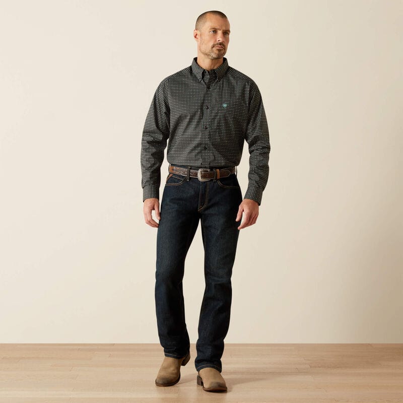 camisa ariat hombre cuerpo completo