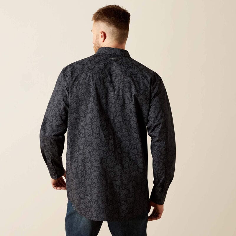 camisa ariat hombre espalda