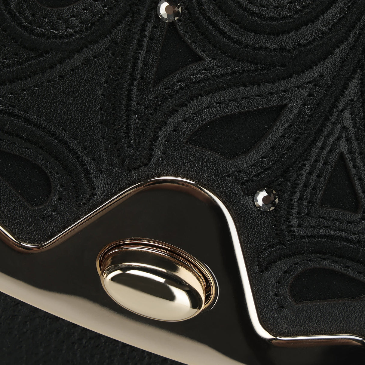 Bolso Cuadra Black Arabella