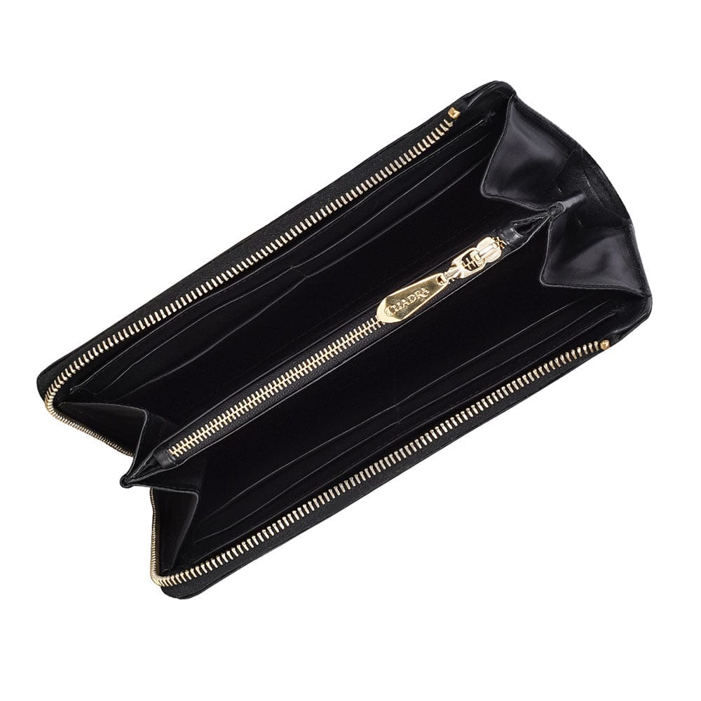 Cartera color negra