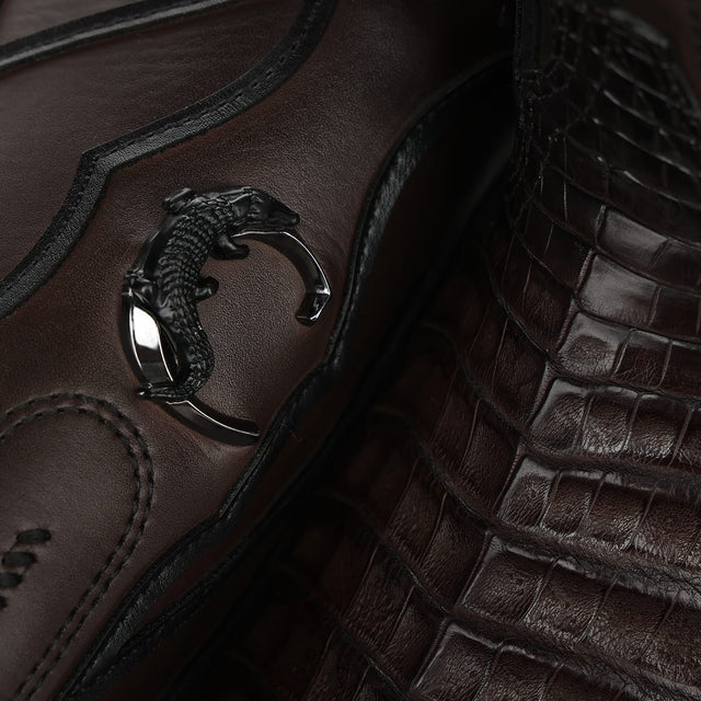 Bota vaquera Cuadra Insignia Caimán Chocolate – detalle