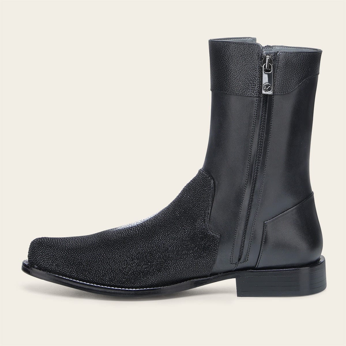 bota cuadra FF211 lateral