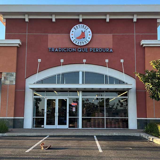 tienda de botines charros ontario california