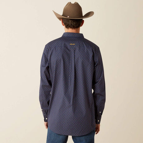 camisa ariat hombre espalda