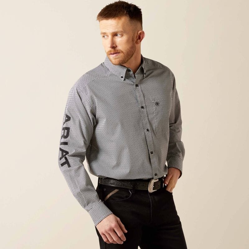 camisa ariat hombre frente