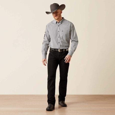 camisa ariat hombre cuerpo completo