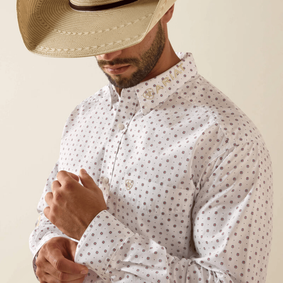 Camisa Ariat Casual Medallon Blanca