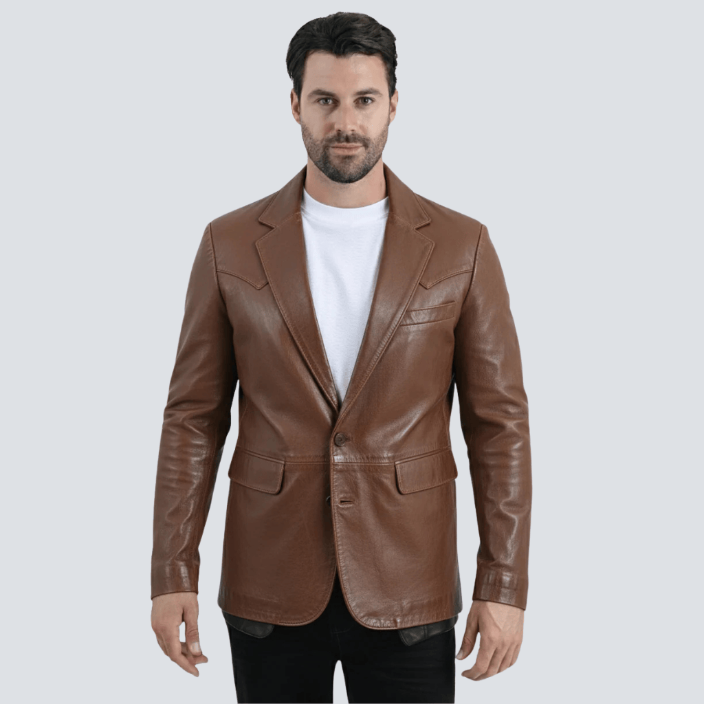 Blazer café de frente, mostrando su diseño largo y elegante.