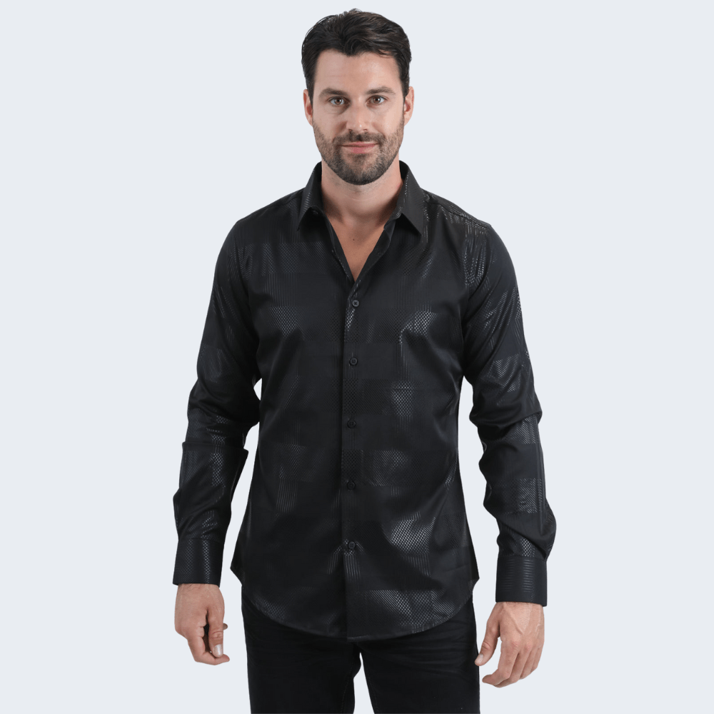 Camisa negra de manga larga con efecto brillante y textura foil.