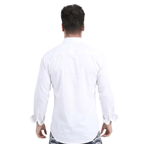 Vista trasera mostrando ajuste moderno y silueta estilizada.