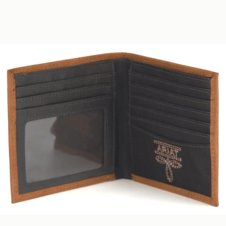 Interior abierto mostrando espacio para identificación y billetes.