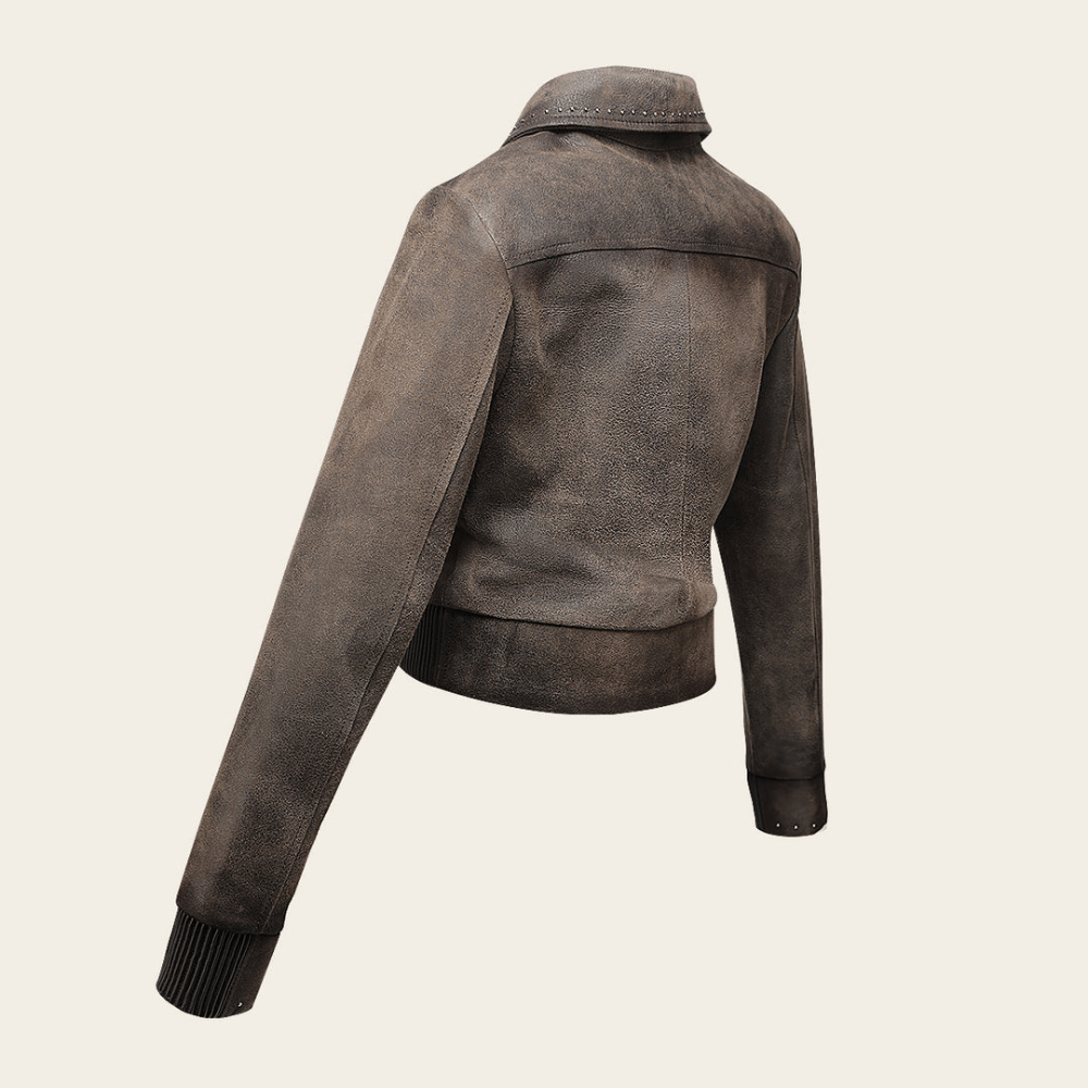 Vista trasera con acabado uniforme y diseño estructurado.