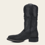 Vista lateral mostrando tacón bajo y textura en piel.