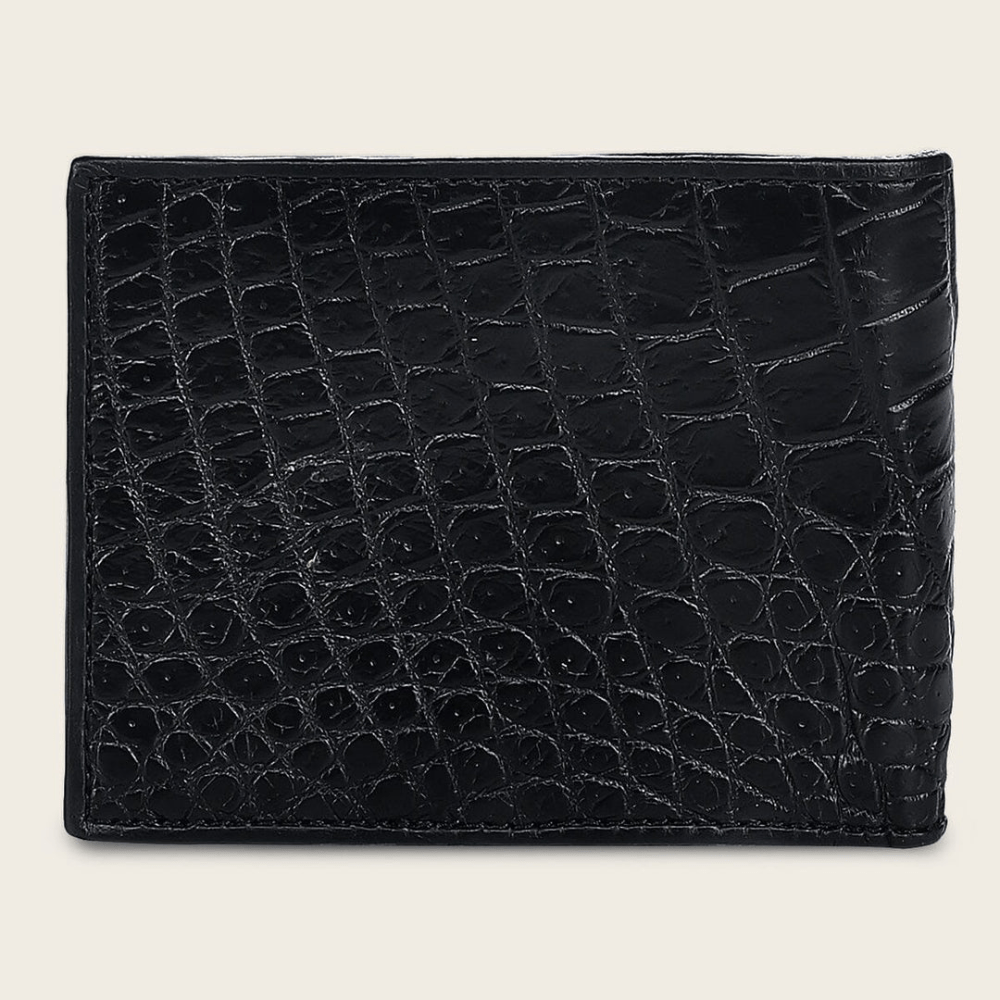 Vista posterior de la cartera luciendo la piel exotica.