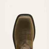 Punta de la bota en primer plano.