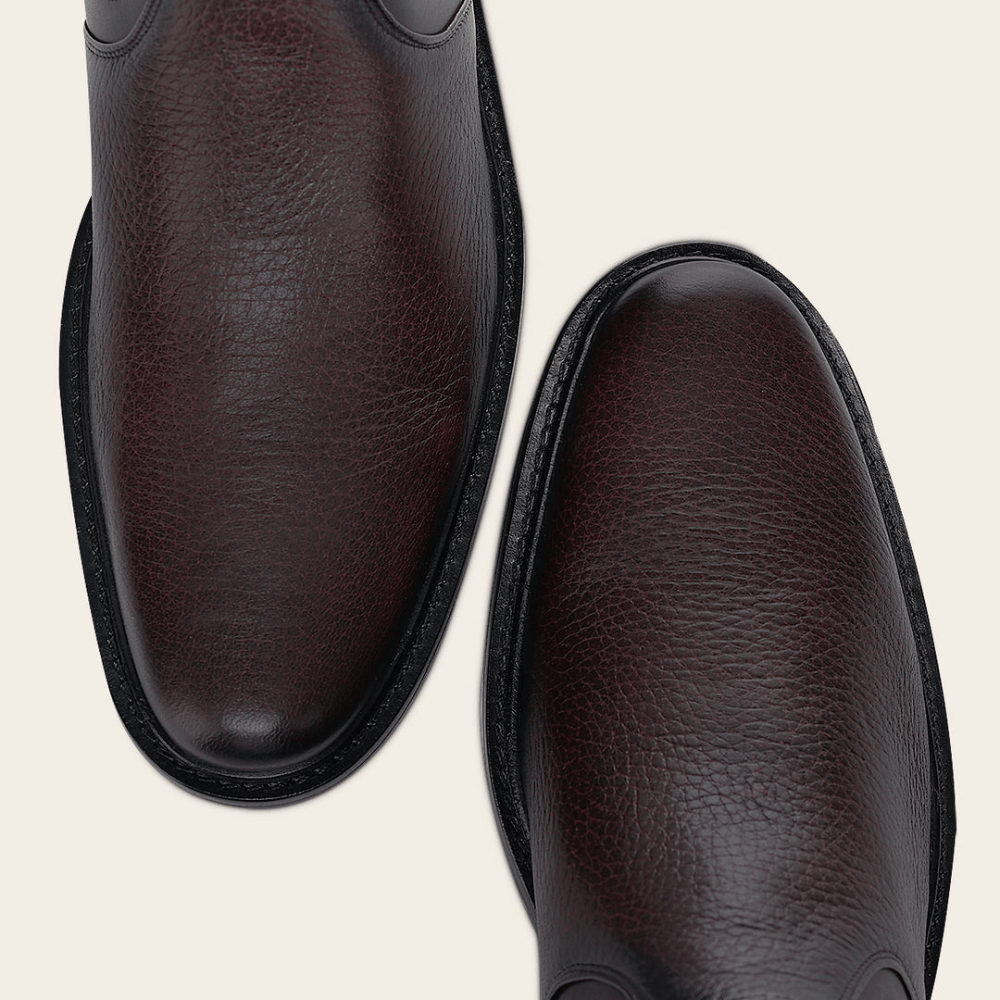 Vista superior, destacando la punta redondeada y el acabado fino.