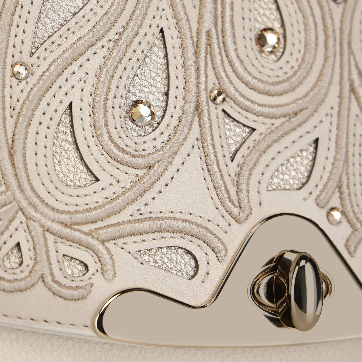 Bolso Cuadra Taupe Arabella