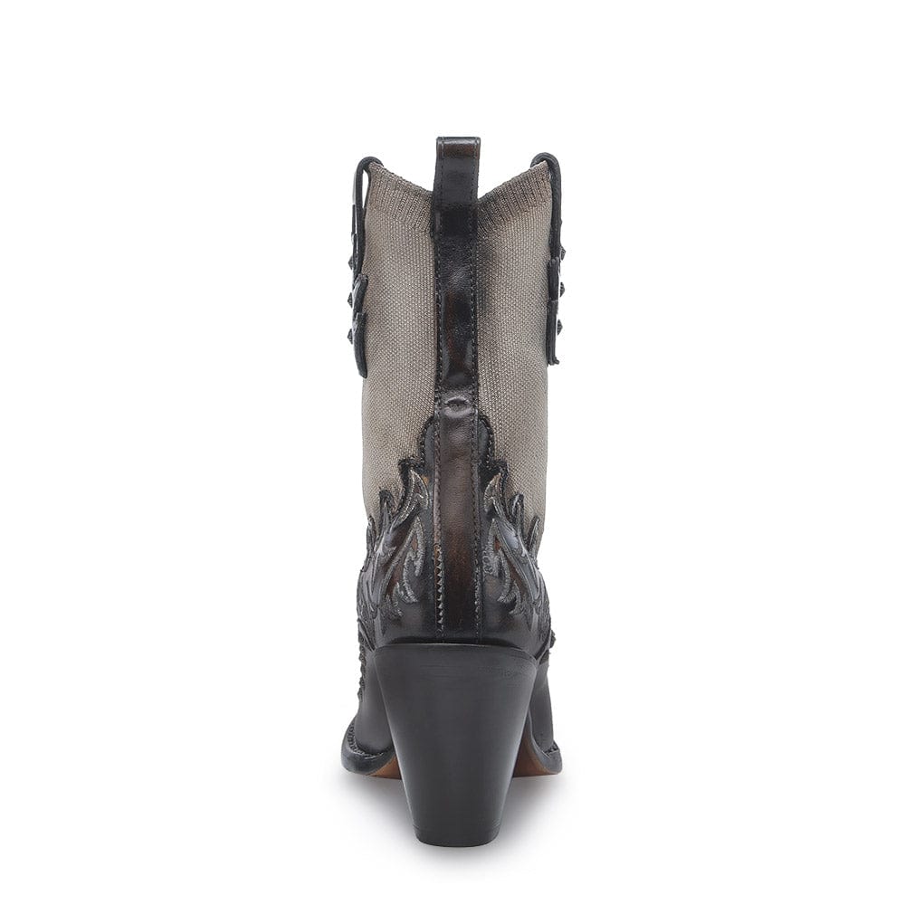 botin cuadra trasero