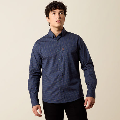 Camisa vaquera Ariat Maxx Modern azul para hombre – vista frontal