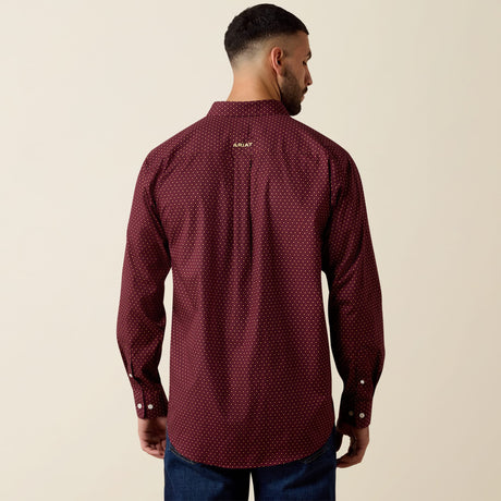 Camisa vaquera Ariat Reliance Wrinkle Free Zinfandel Geo Print para hombre – vista de espalda