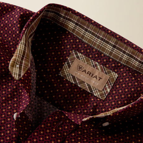 Camisa vaquera Ariat Reliance Wrinkle Free Zinfandel Geo Print para hombre – detalle 2