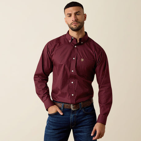 Camisa vaquera Ariat Reliance Wrinkle Free Zinfandel Geo Print para hombre – vista frontal