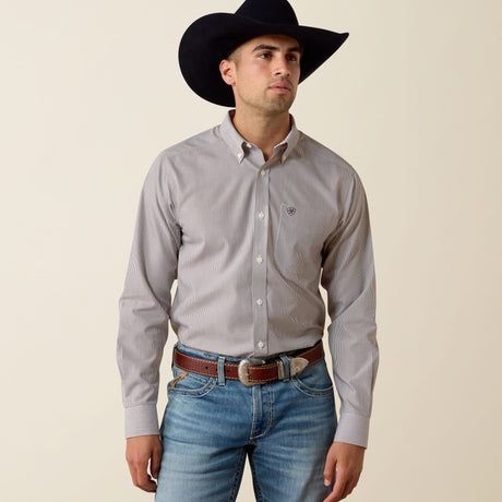 Camisa vaquera Ariat Randolph Fitted café para hombre – vista frontal