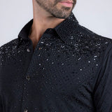 camisa barabas negra detalles