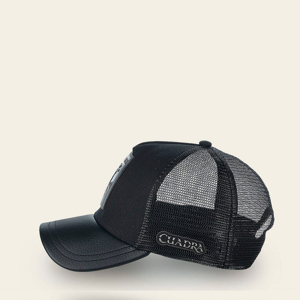 gorra cuadra parche avestruz lateral2